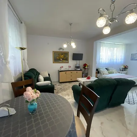Apartment Kolo Opola